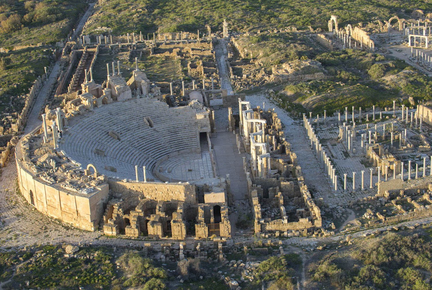 Руины театра в древнем городе